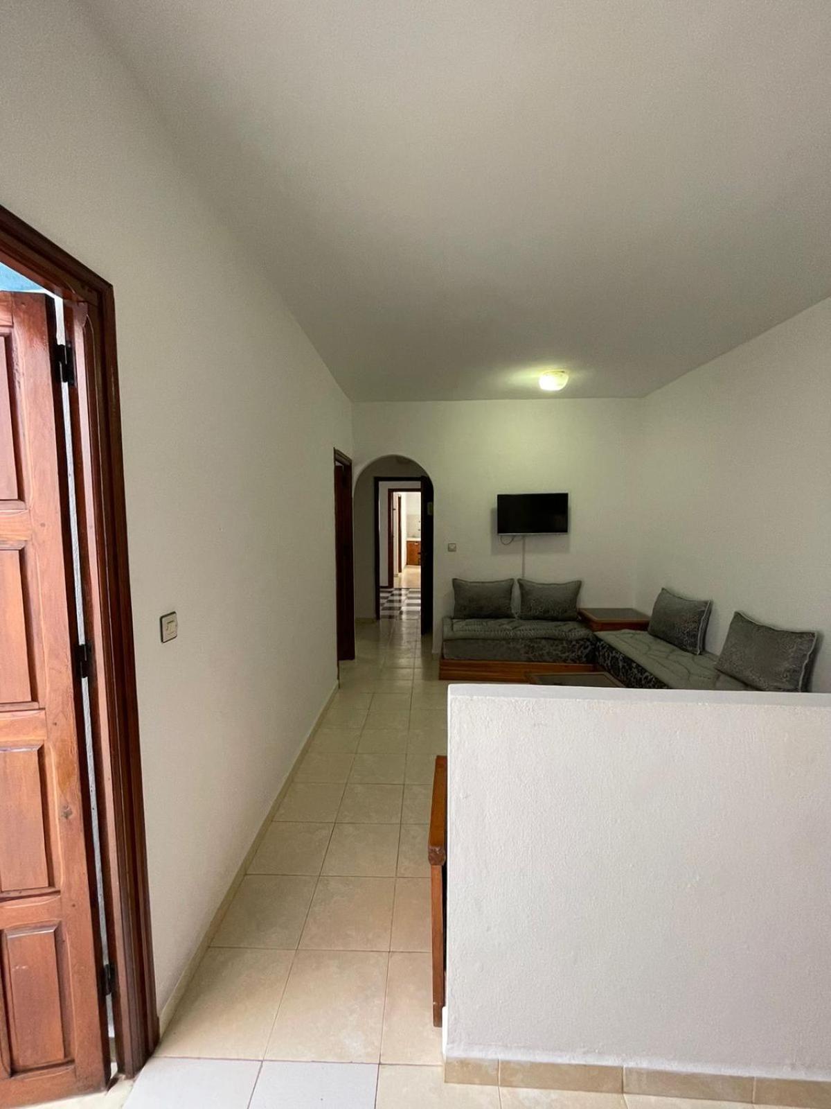 Calairis House Apartment Асила Екстериор снимка